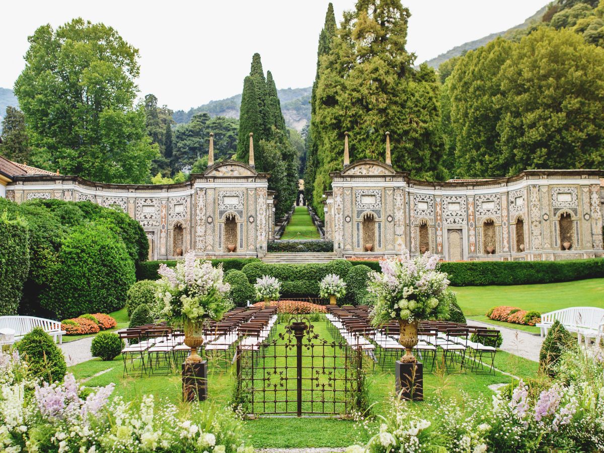 HARK HOW THE BELLS SWEET WEDDING&nbsp;BELLS!